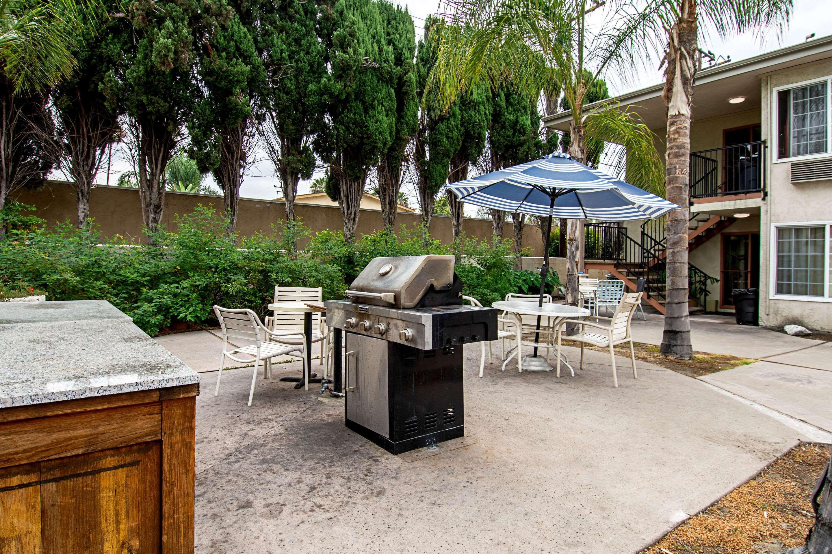 Rodeway Inn Near Maingate Knott'S Buena Park Esterno foto