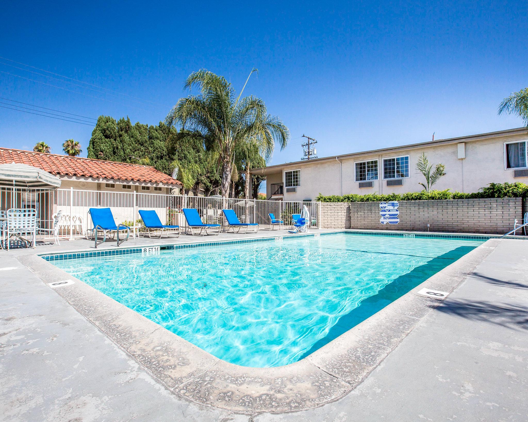 Rodeway Inn Near Maingate Knott'S Buena Park Esterno foto