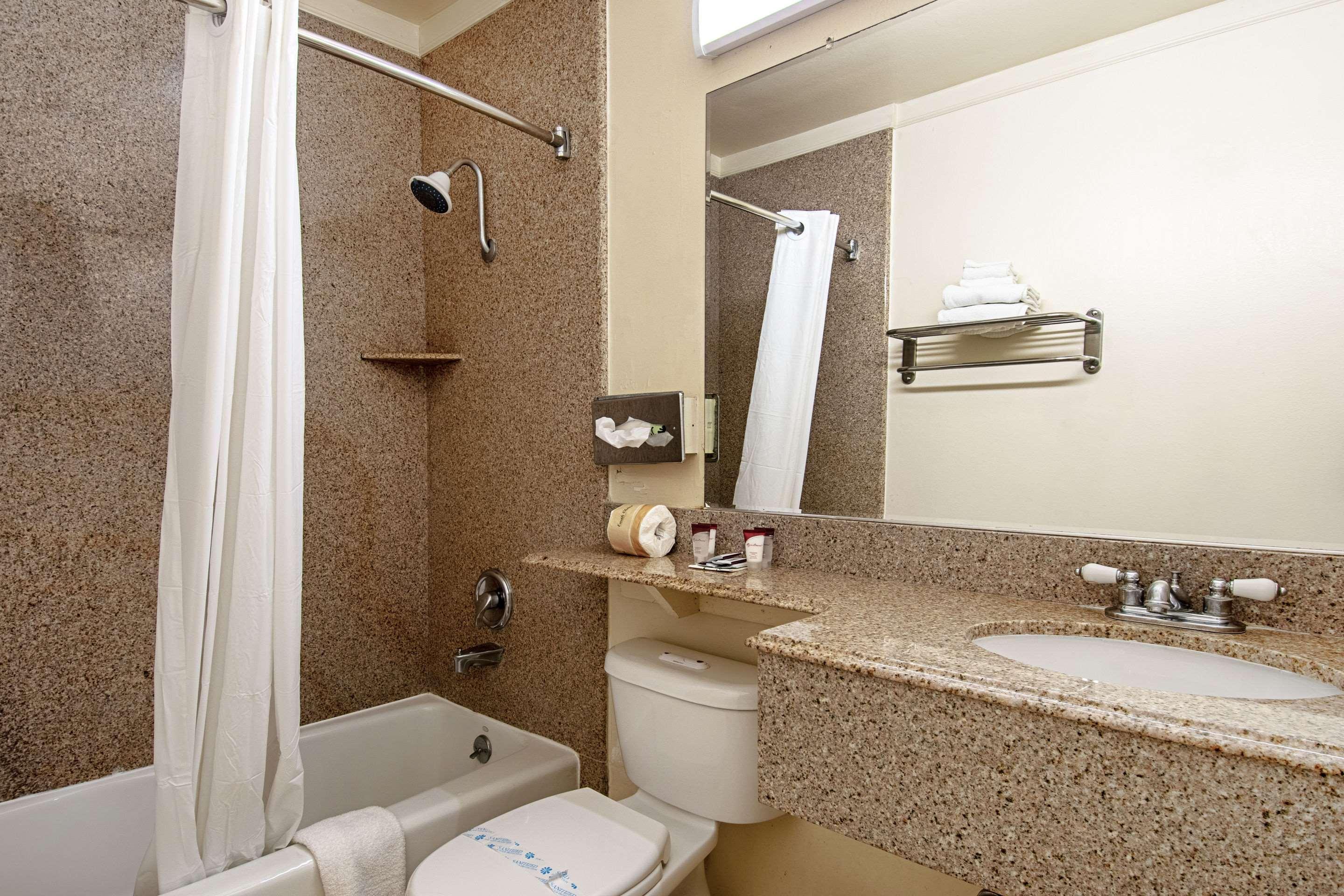 Rodeway Inn Near Maingate Knott'S Buena Park Esterno foto