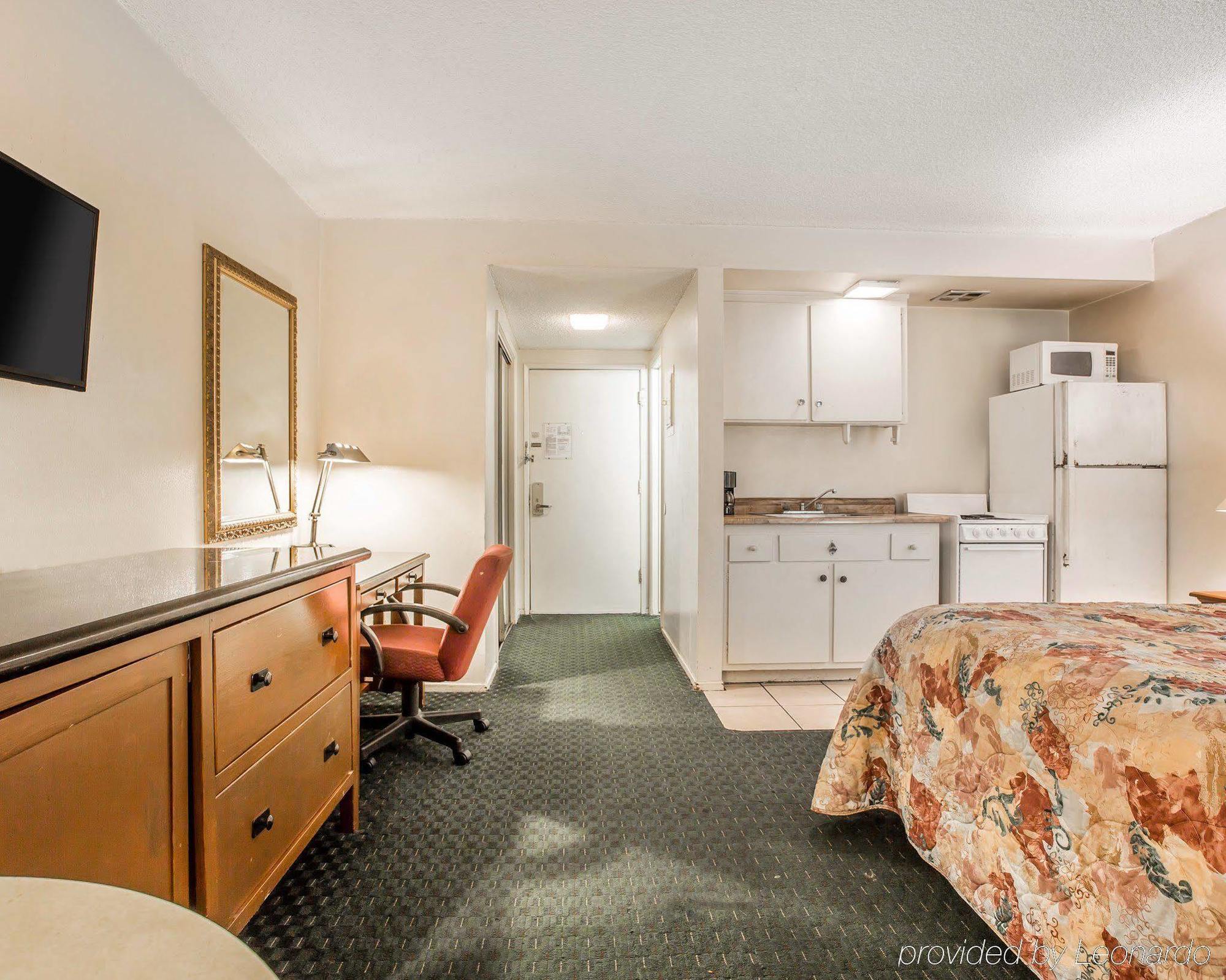 Rodeway Inn Near Maingate Knott'S Buena Park Esterno foto